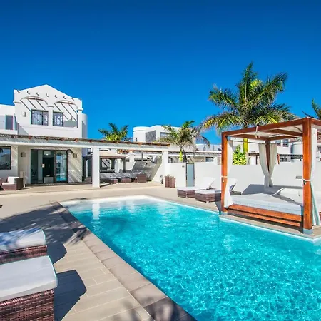 Villas Armonia * פלאיה בלנקה